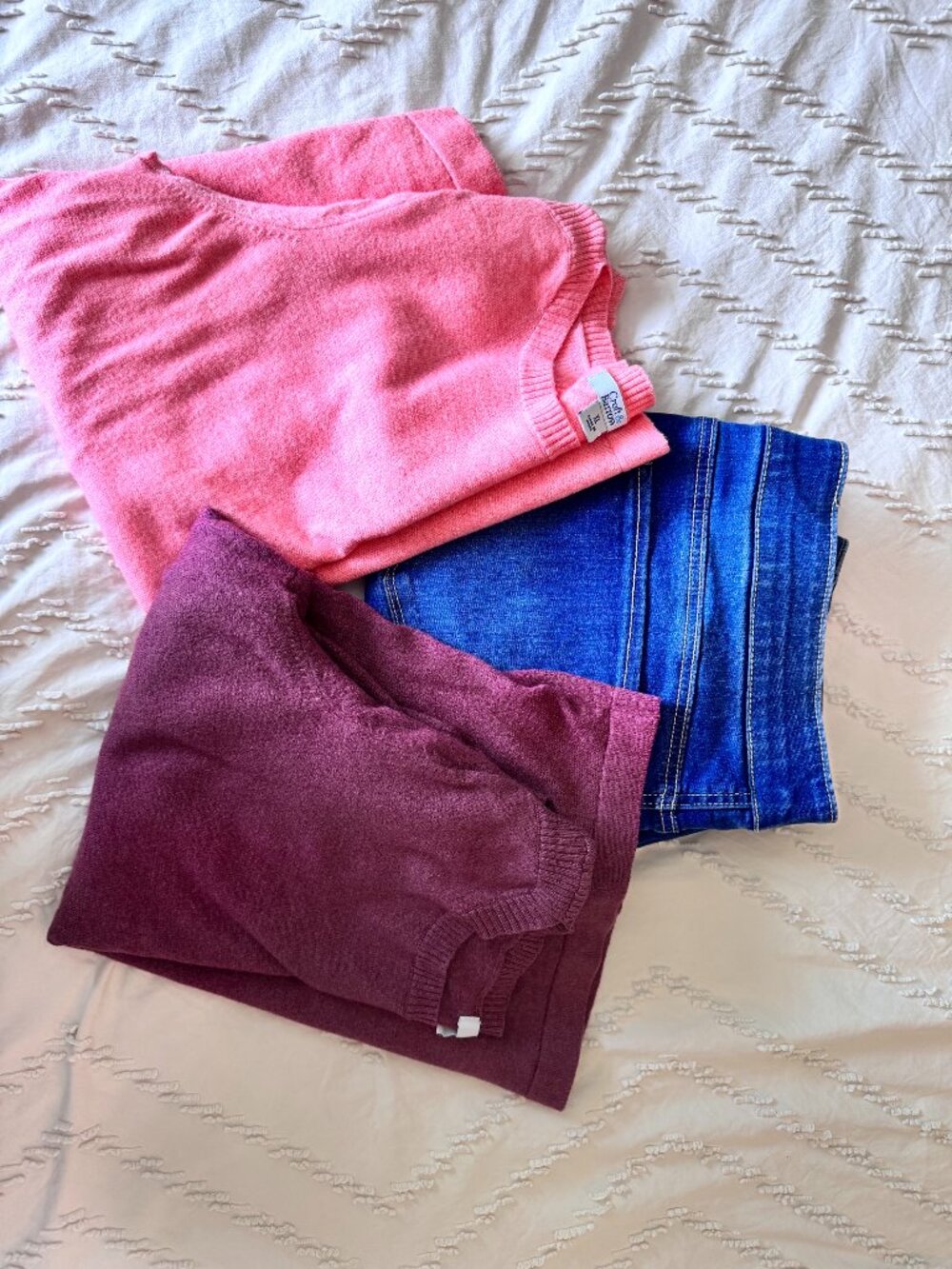Set- Jeans + 2 shirts (Croft & Barrow)